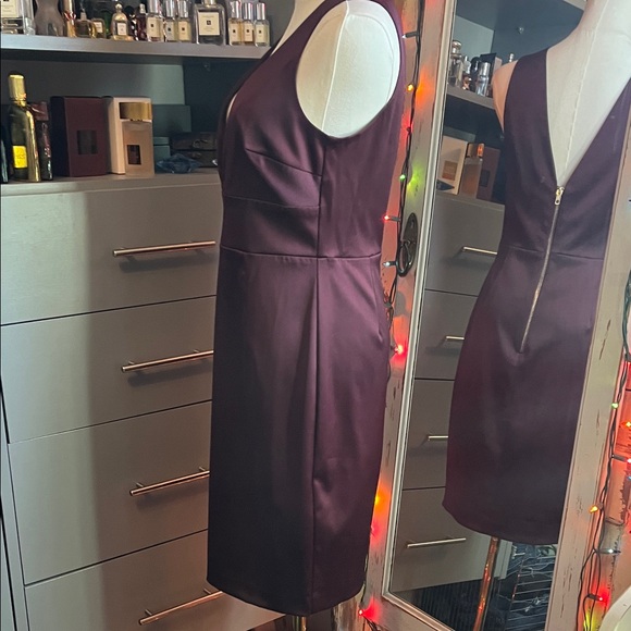New Look Deep Burgandy Backless Dress - Picture 3 of 7